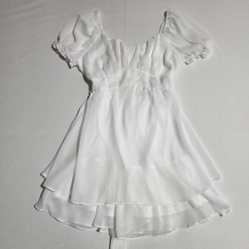 Love Tree Size Small white babydoll dress with ruffled sleeves and layered skirt